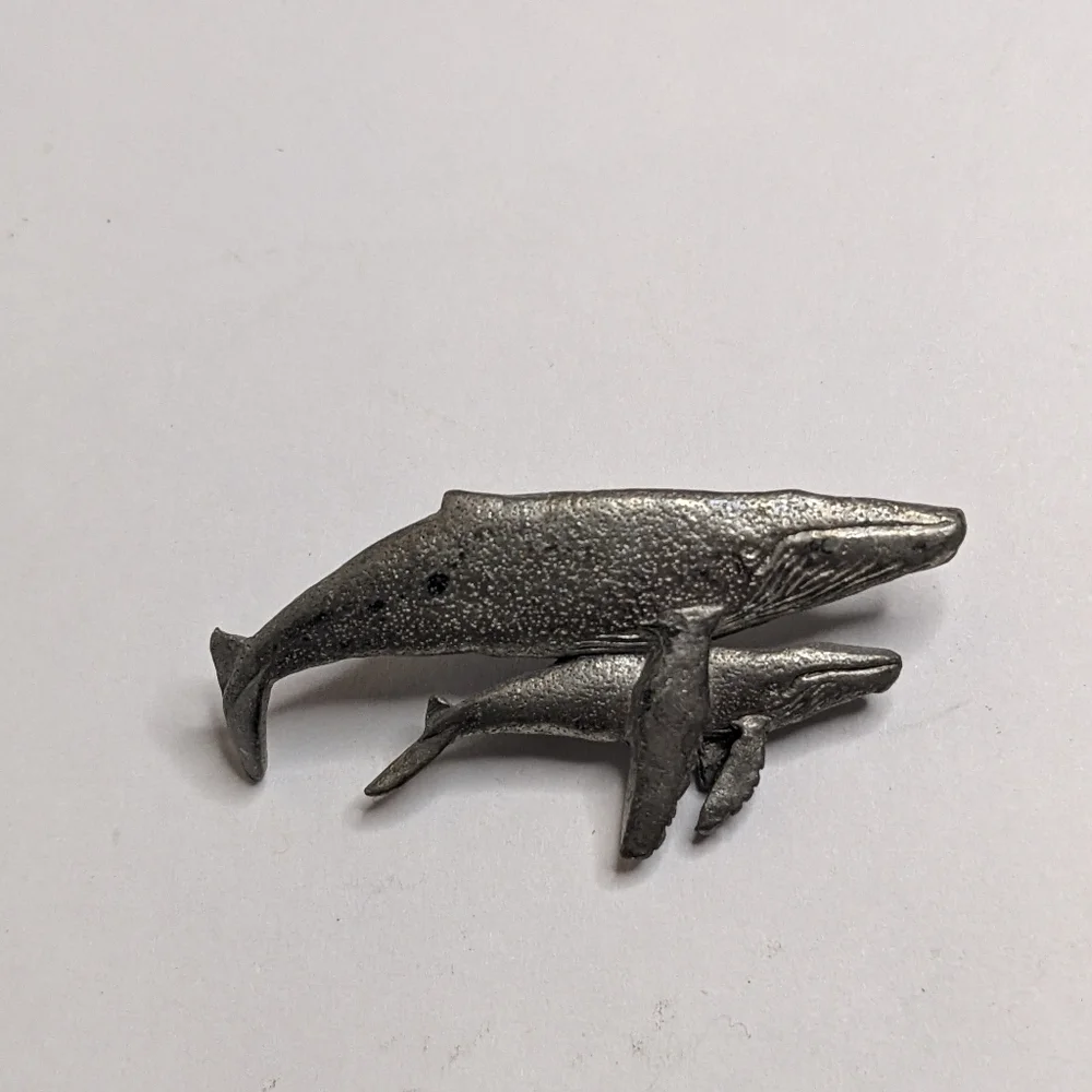 Vintage Humpback Whale & Calf Antiqued Pewter Pin